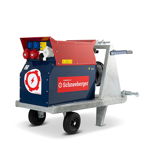 Schneeberger Generator NSG 13–38 auf Fahrgestell, Seitenansicht auf weißem Hintergrund.