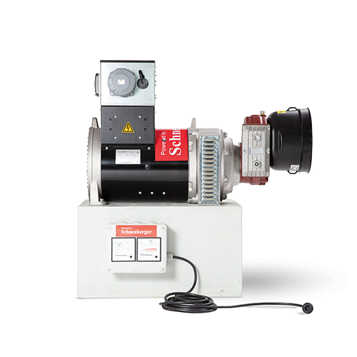 Schneeberger Zapfwellengenerator SG 30–160, Seitenansicht auf weißem Hintergrund.